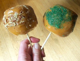 caramel apples