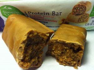 Simple Truth Peanut Butter Extreme Protein Bar Close